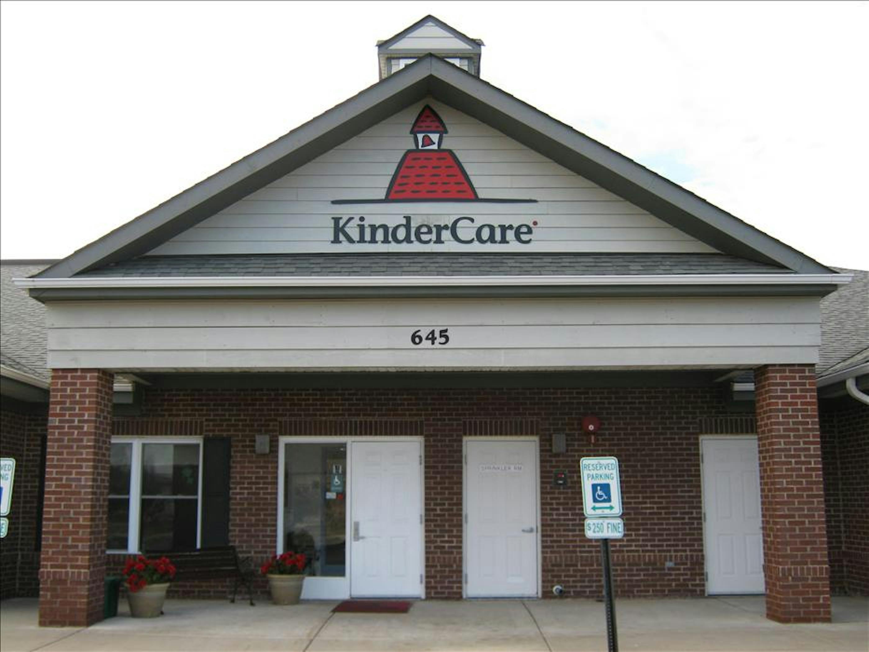 Crystal Lake KinderCare Daycare in Crystal Lake, IL Winnie